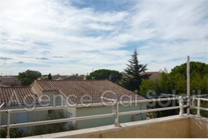 maison-villa à la location -   34500  BEZIERS, surface 65 m2 location maison-villa - APR750120